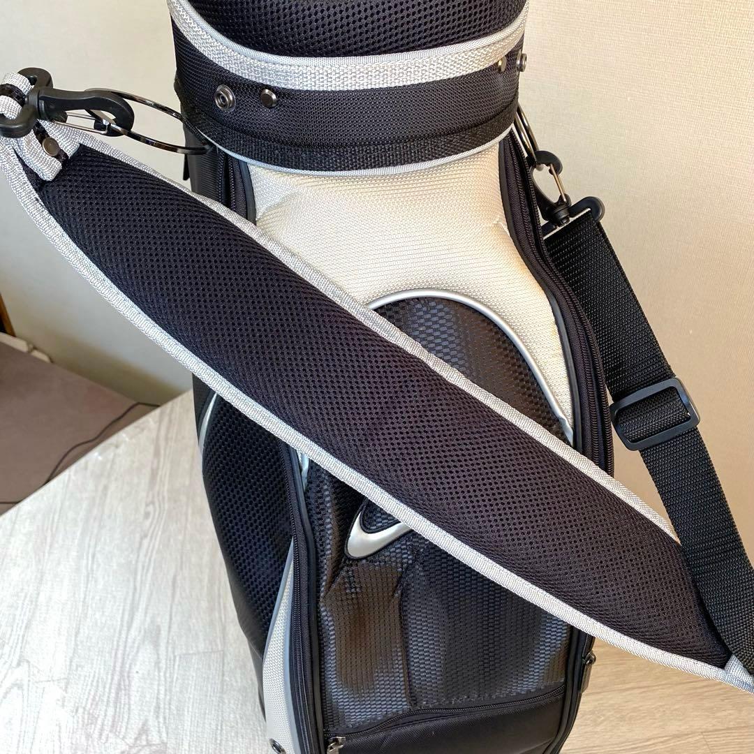 NIKE ナイキ　キャディバッグ　黒　白　ゴルフバック