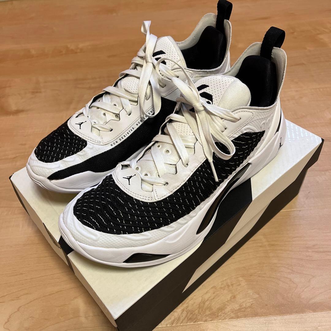 ジョーダン ルカ１ JODAN LUKA1 PF 白/黒 28.5