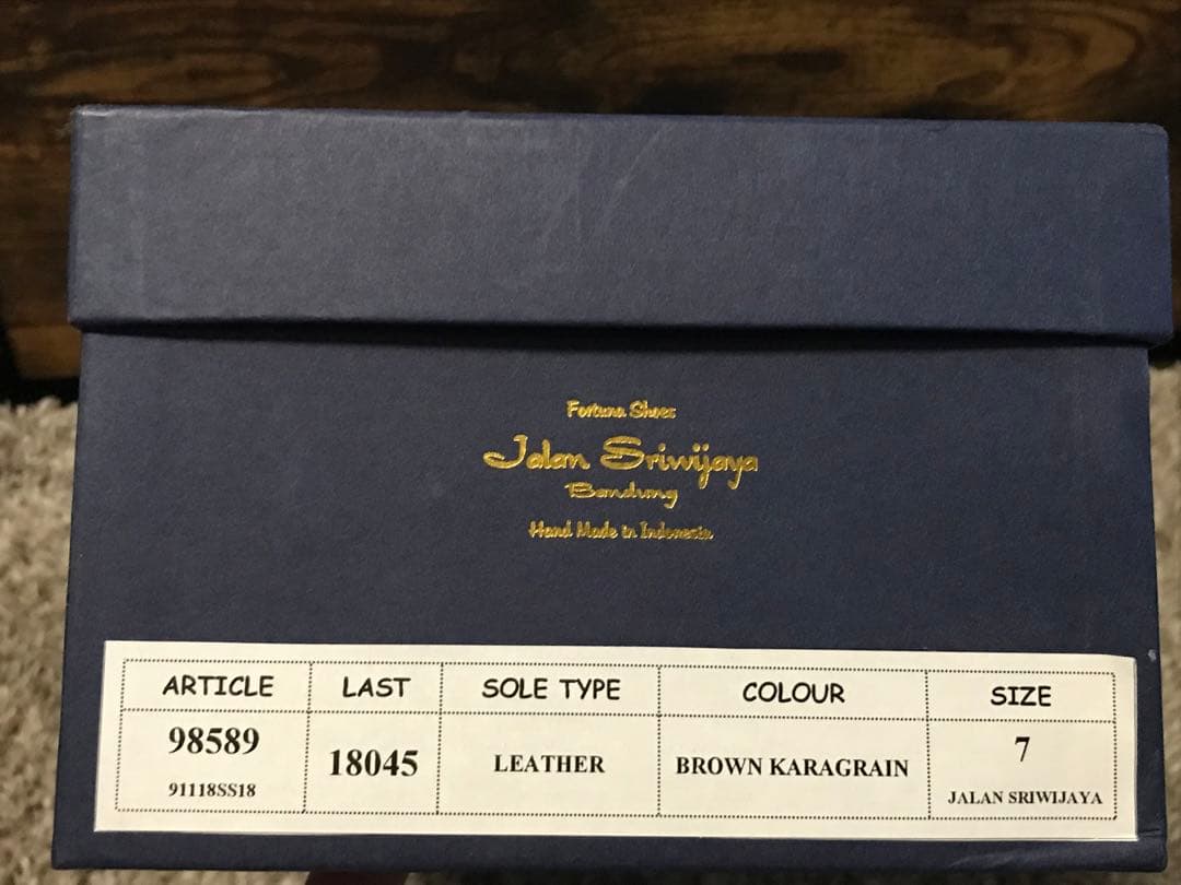 [極美品・特価]ジャランスリウァヤ ローファー