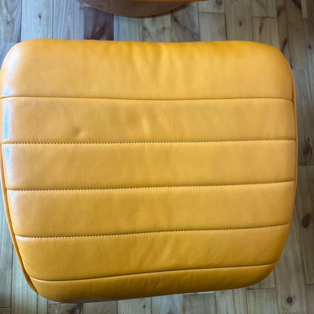 【美品】カリモク 1人 シングルソファー オットマン付き　ザファースト