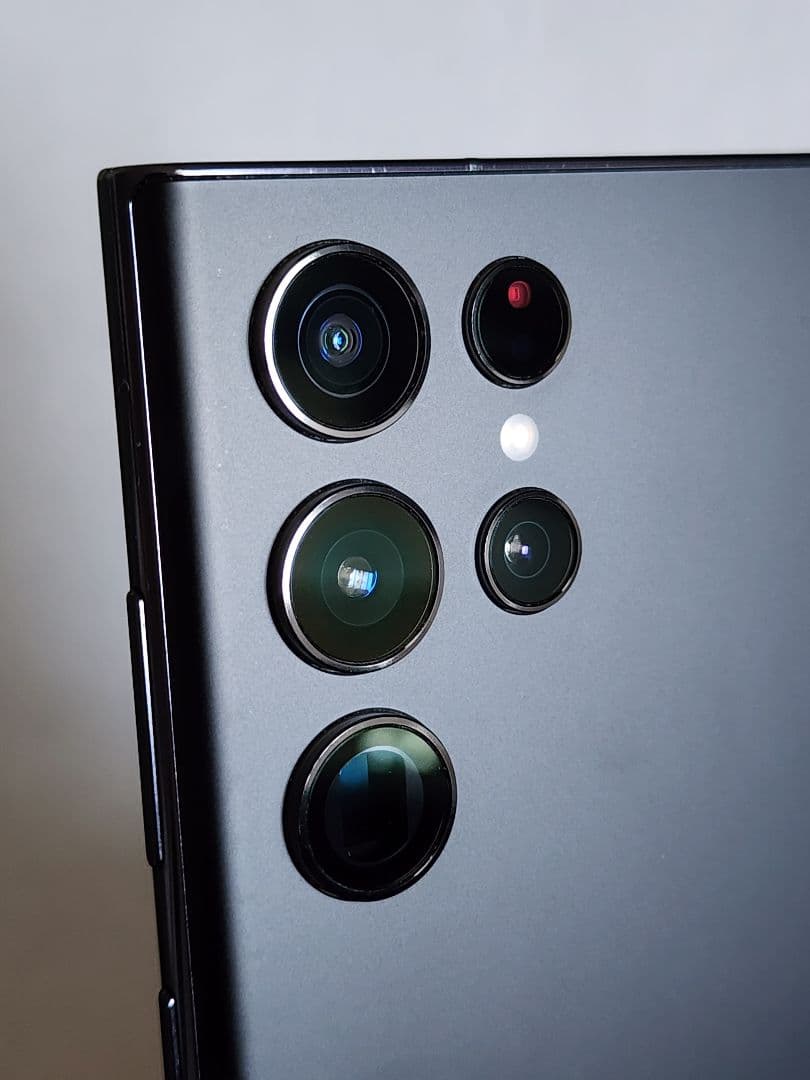 Galaxy S22 Ultra 256GB ファントムブラック