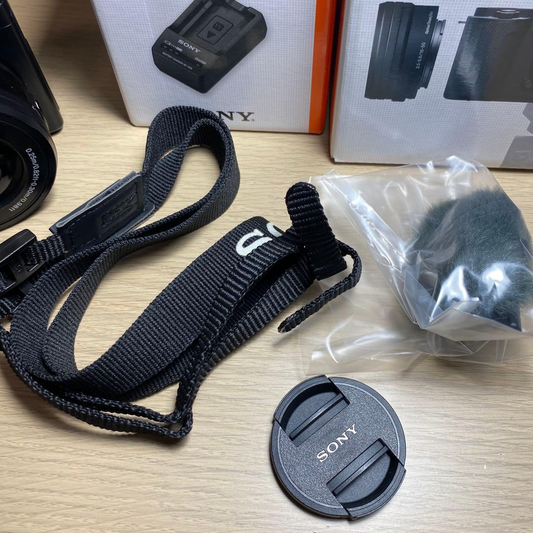 Sony ZV-E10 EPZ16-50キット シューティンググリップ　充電器付