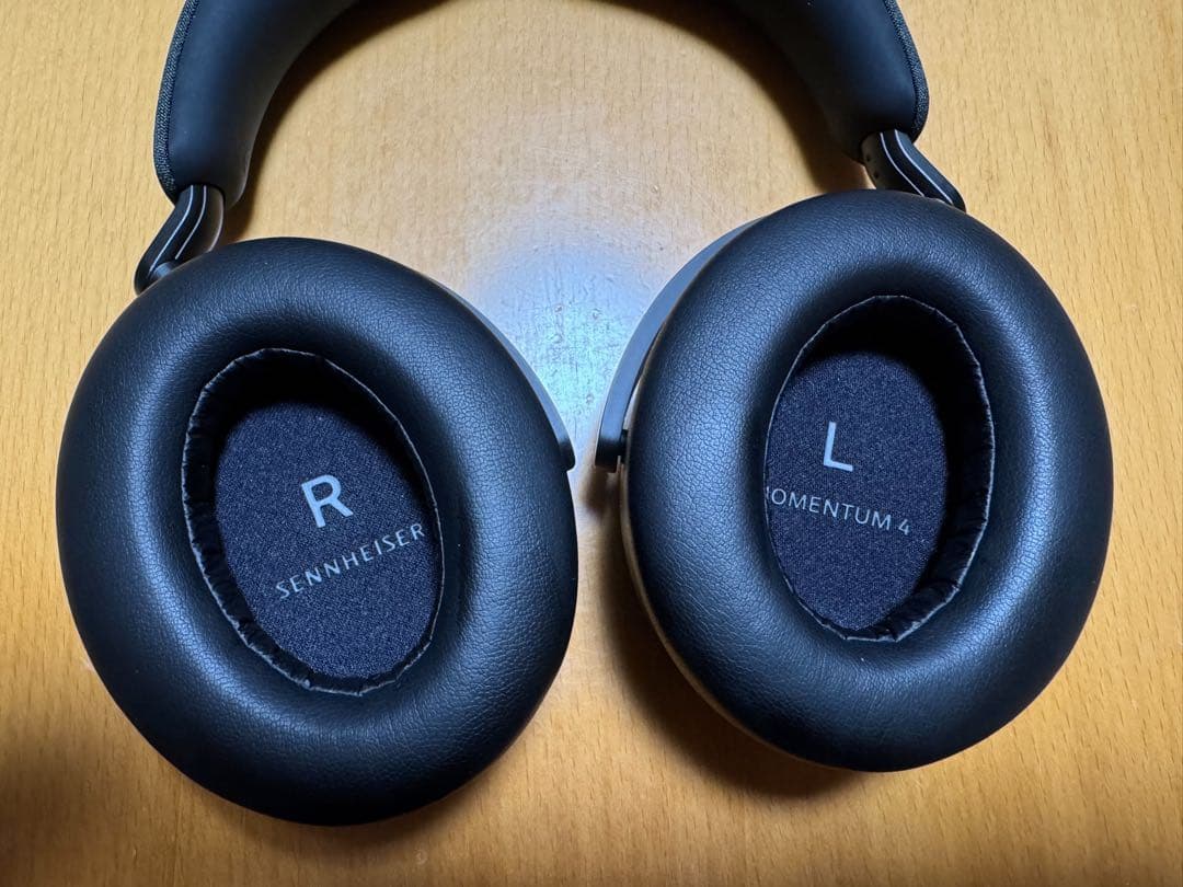 Sennheiser Momentum 4 ワイヤレスヘッドホン&BTD600