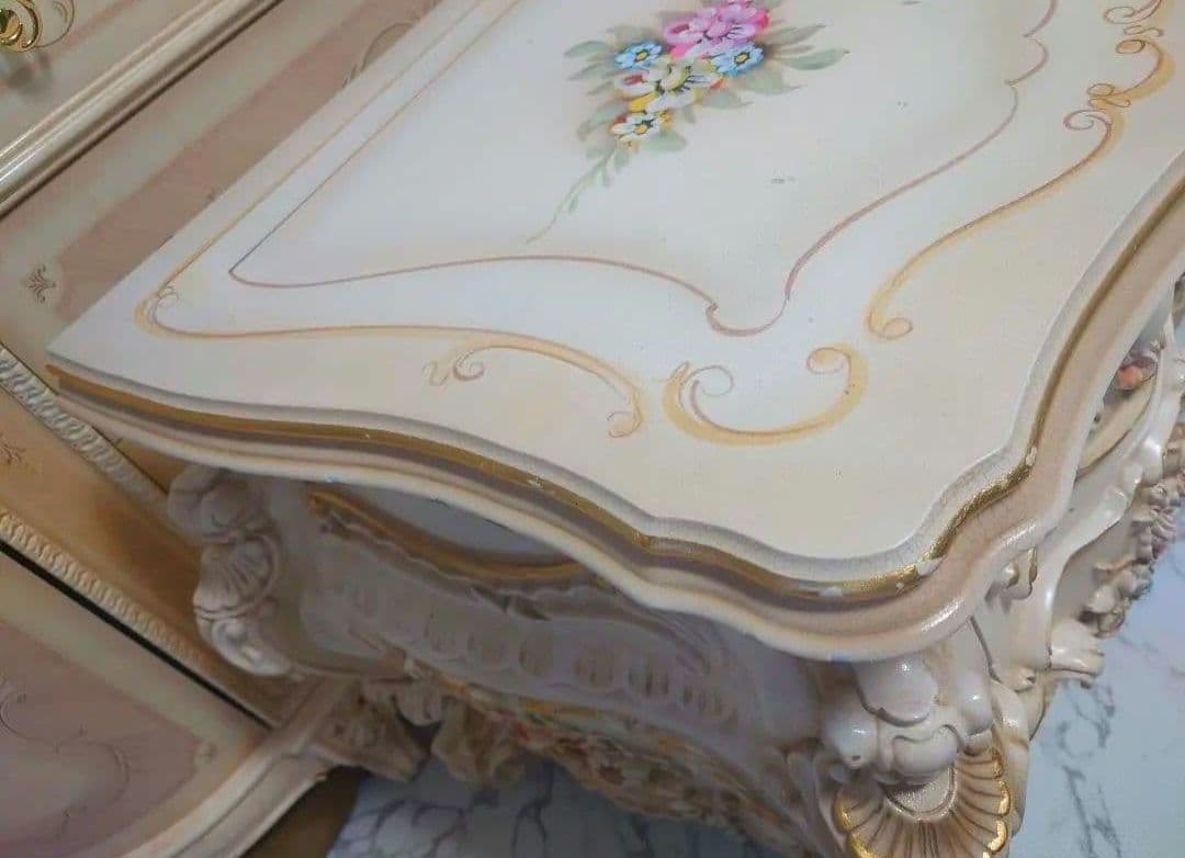 ロココ調　チェスト