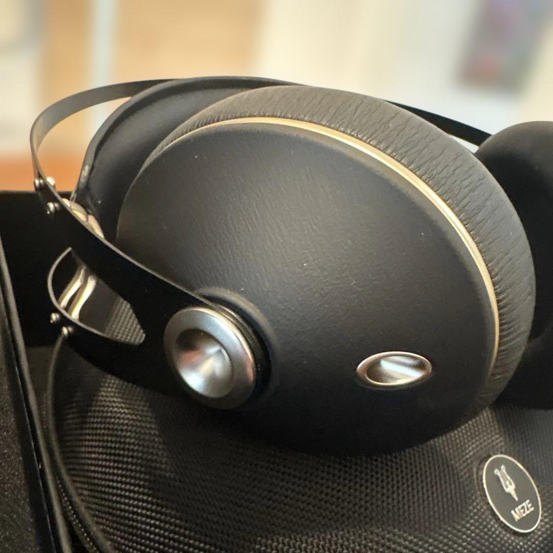 ヘッドホン MEZE 99 NEO