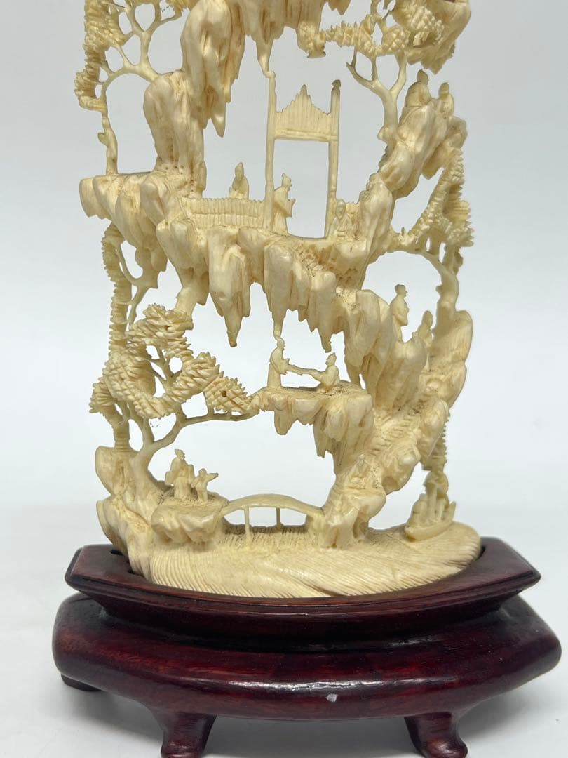 極上透彫山水人物　台付