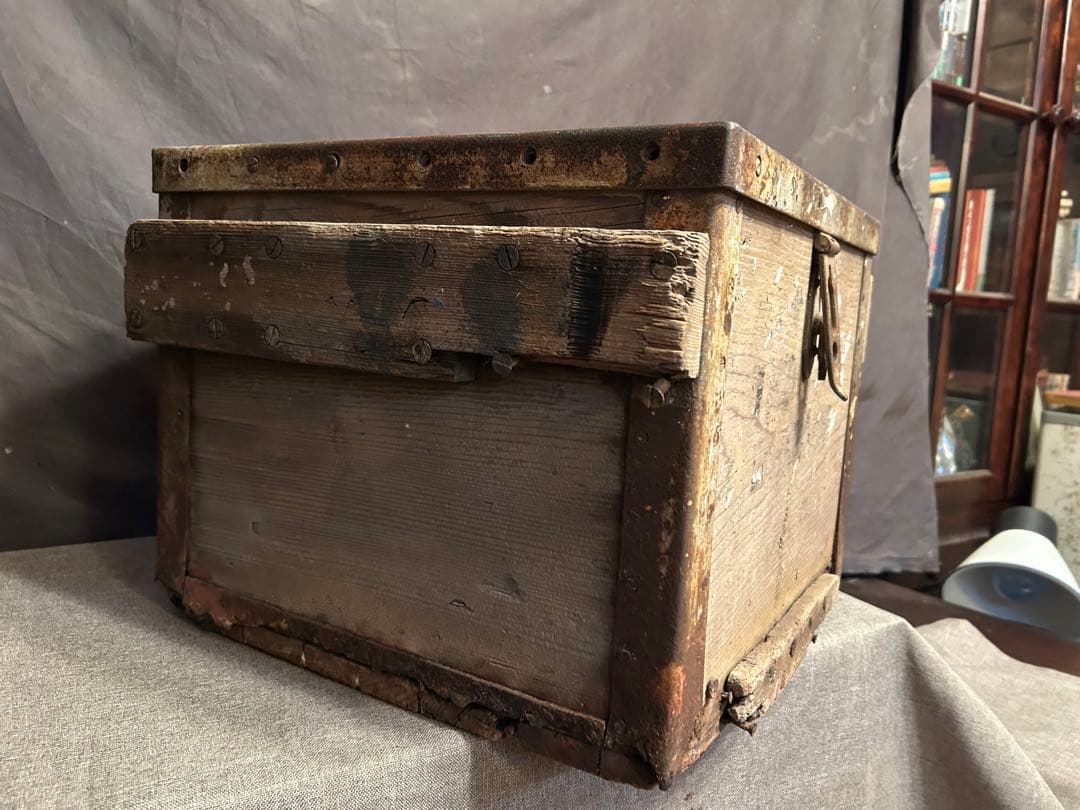 ◉【送料無料】デッドストック 弾薬箱 帝国陸軍 旧軍 弾薬入れ 古民具 木箱