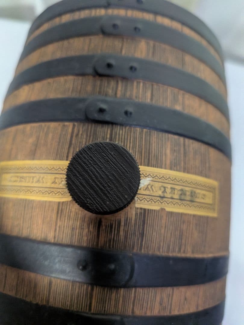 【未開栓】古酒サントリーウイスキー ロイヤル 樽型 1928年製