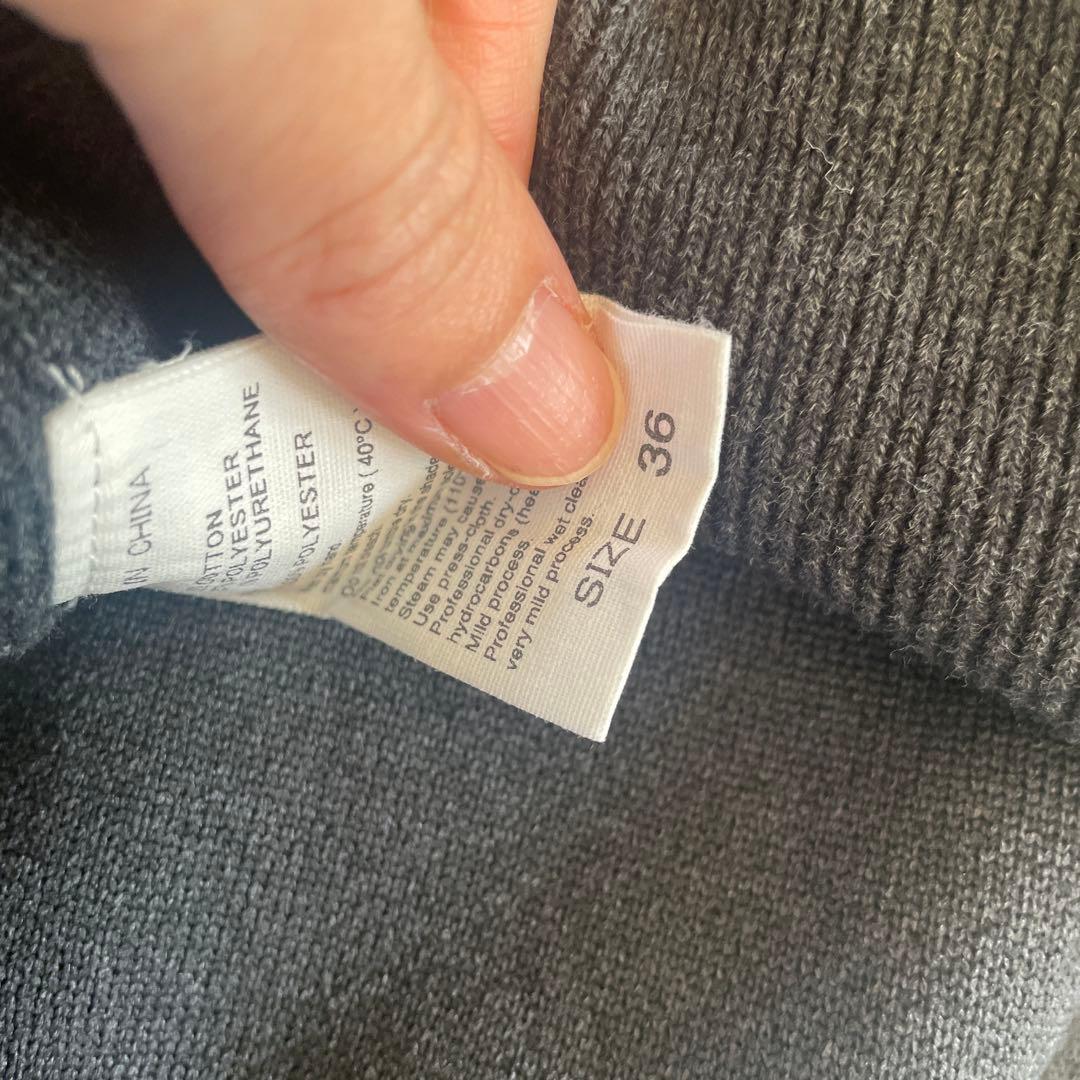 ADAM ET ROPÉ クロップドスウェット