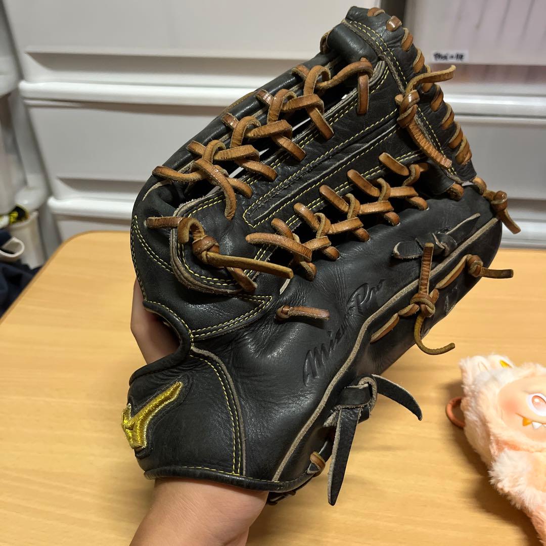 Mizuno 硬式グローブ 黒 右投げ用