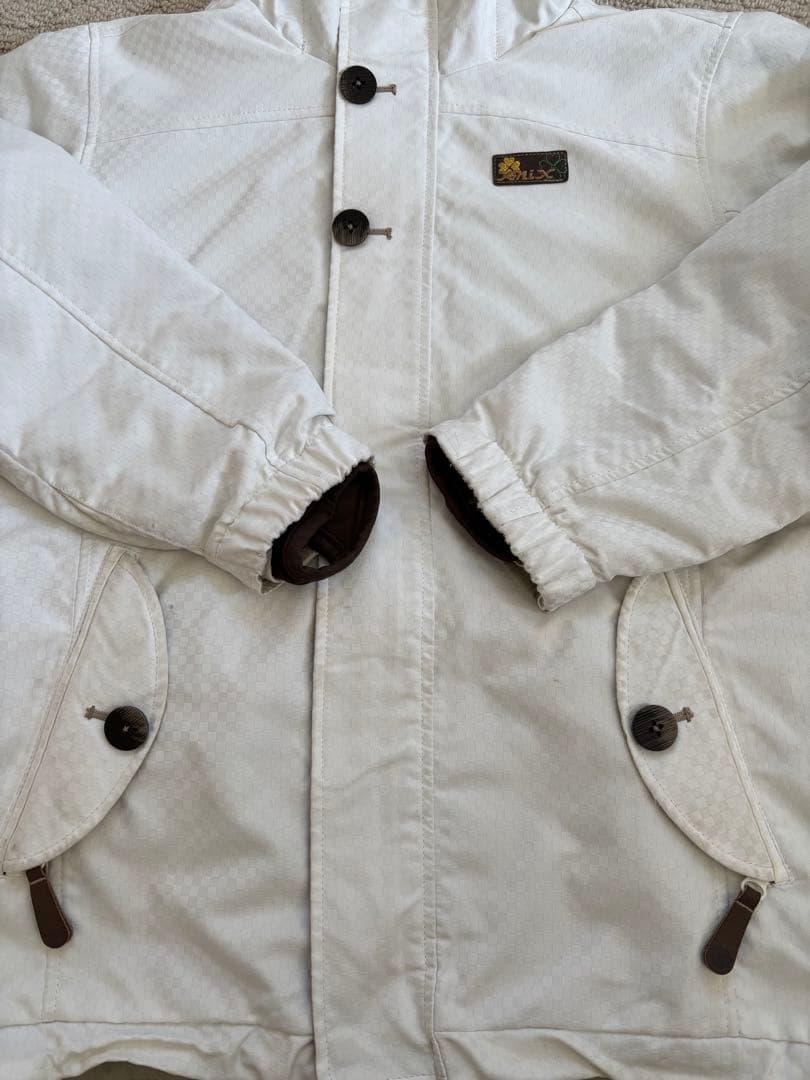 Xnixスキー／スノボウェア レディース　上下 フェニックス 防寒 装備充実