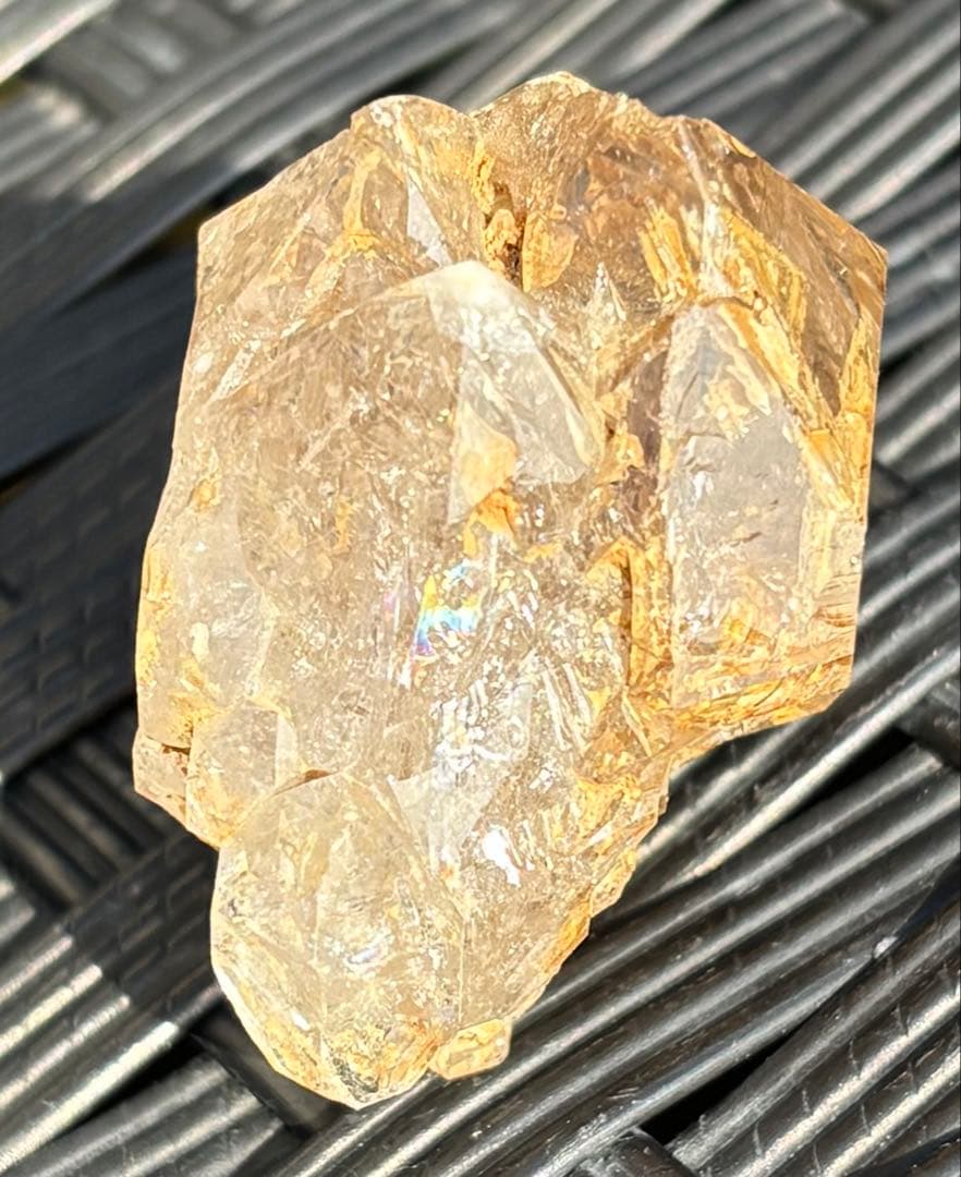 【天然石】虹入り　原石　天使の贈り物　骸骨水晶　エレスチャルクウォーツ③