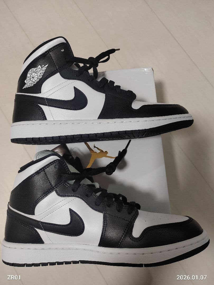 新品◆Nike Air Jordan 1 Mid ◆27.5