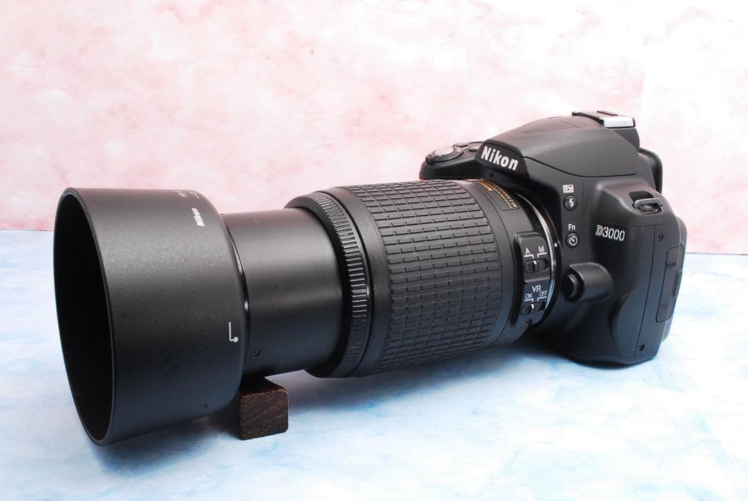 Nikon D3000☆手ぶれ補正Wレンズ☆一眼レフカメラ☆実用品☆