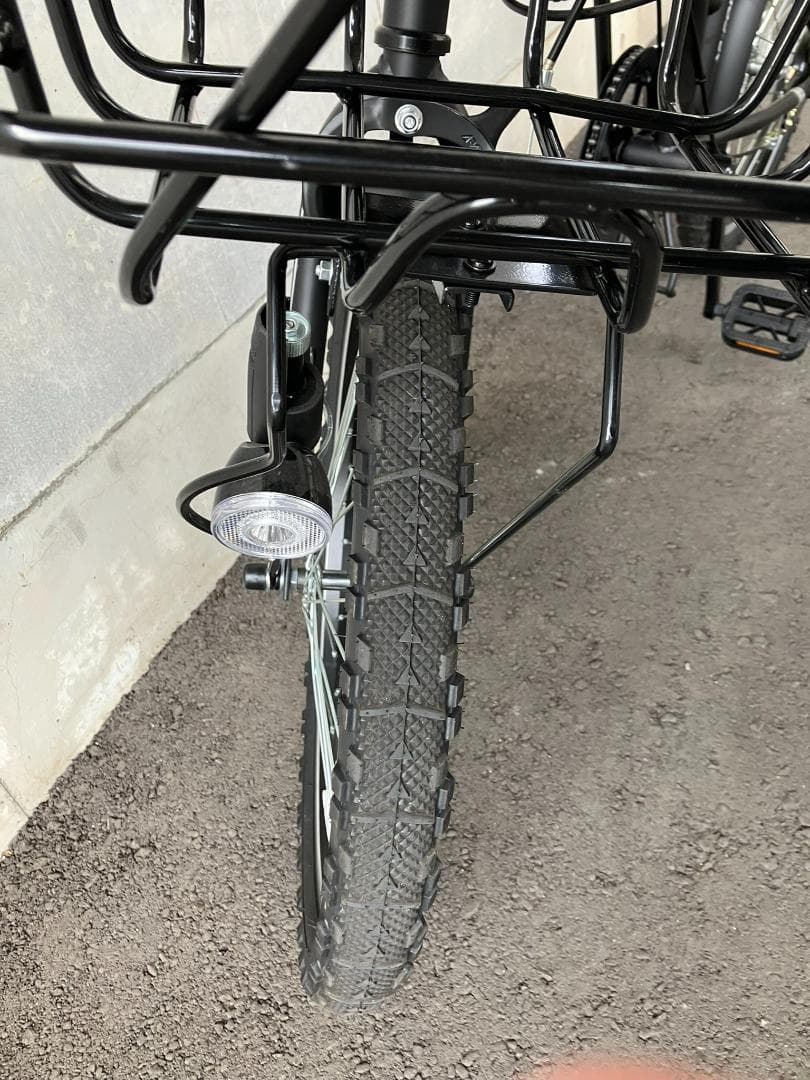 折り畳み自転車　20型　ブラック　20インチ　小径