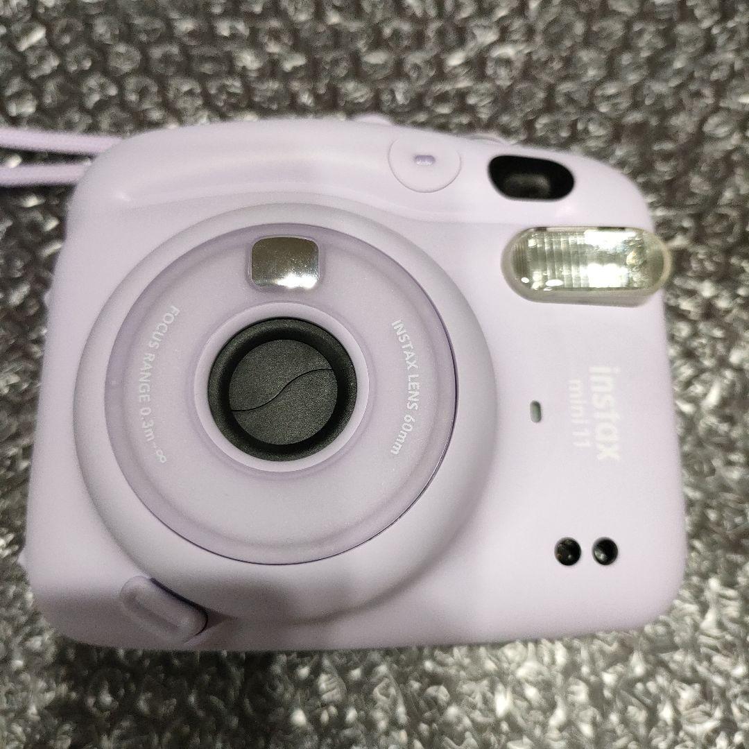 値下げしました☆チェキ　instax mini11　インスタントカメラ