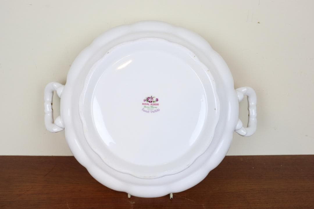 お値下げ　ロイヤルアルバート　スウィートバイオレット　チュリーン　蓋付ボウル