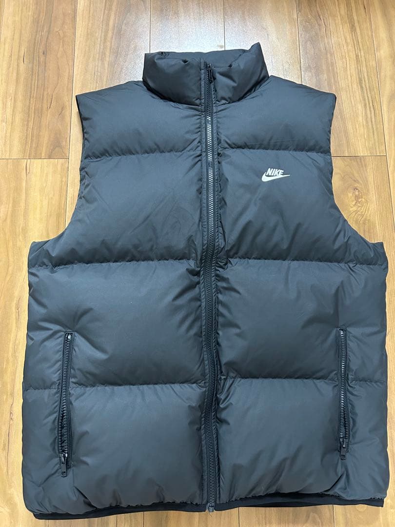 新品未使用 新作 Nike メンズ ブラック ダウンベストLサイズ