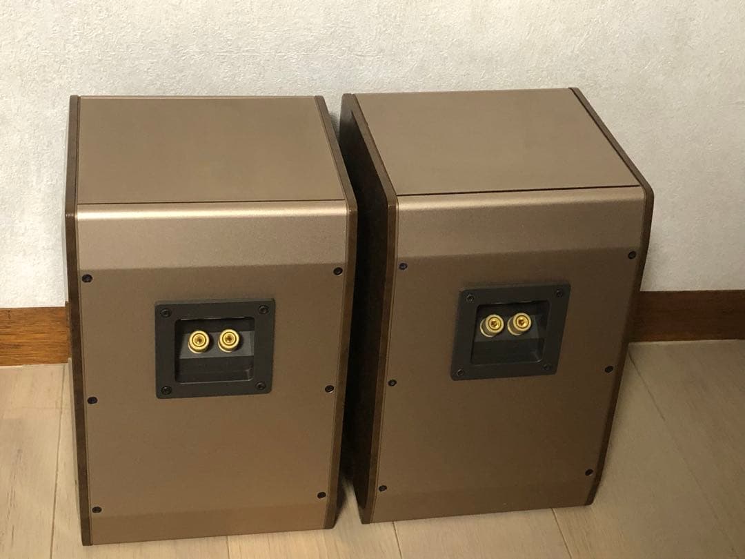 Bose スタンド型スピーカー 木製仕上げ 125