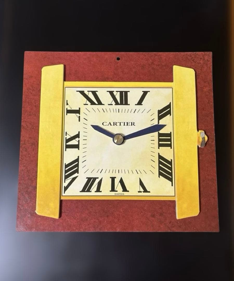 カルティエ 紙製タンク 時計 ノベルティ 壁飾り