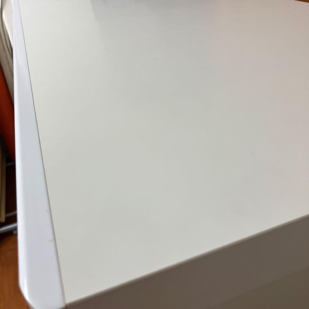 洋服タンス　真っ白　大きめ