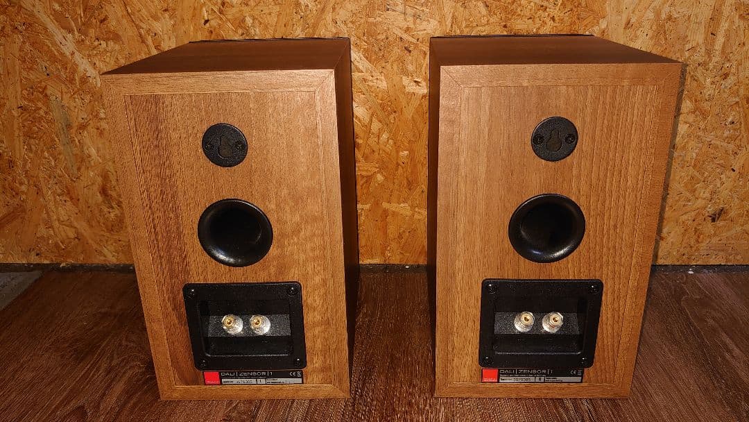 スピーカー・ウーファー DALI zensor1