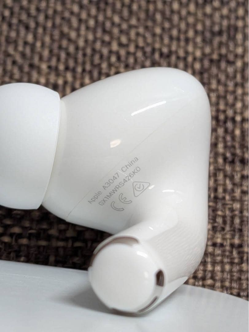 右耳 Apple AirPods Pro 第2世代 正規品 片耳1151