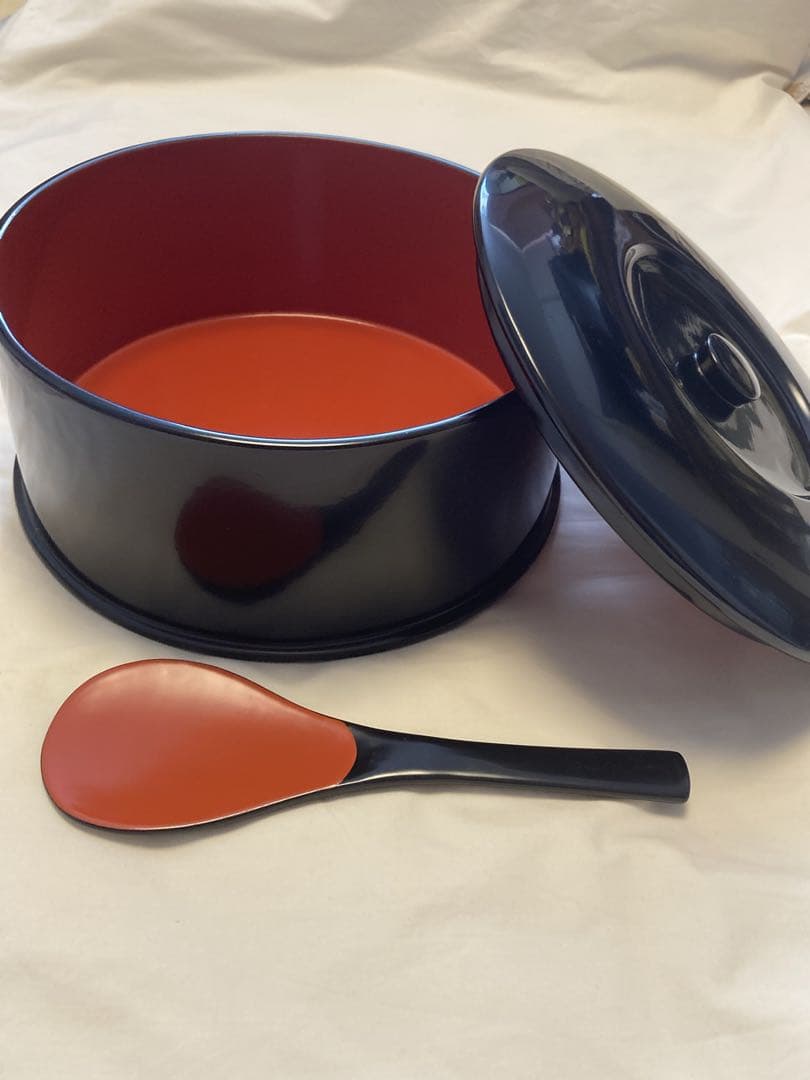 輪島塗　おひつ