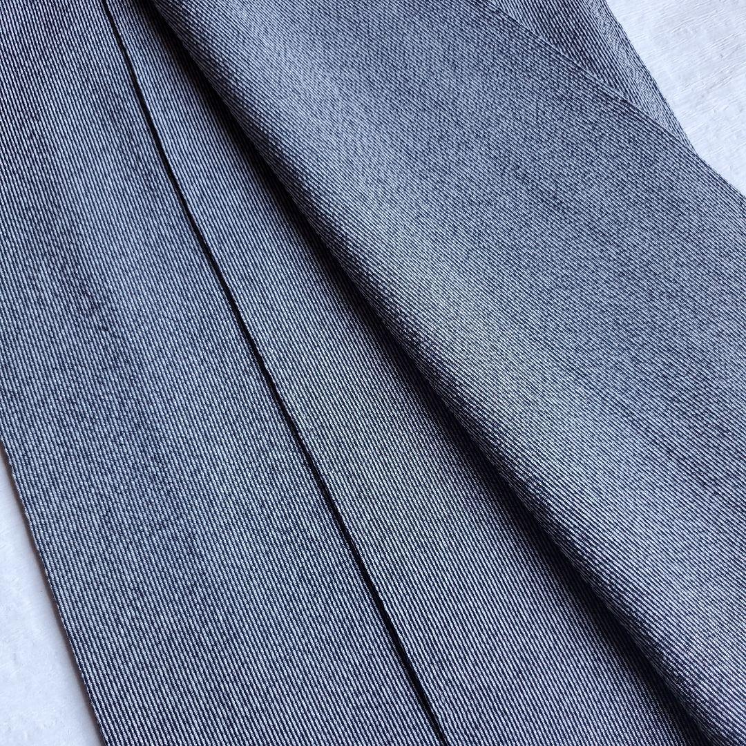 さらりと纏う浜ちりめん　極型万筋小紋