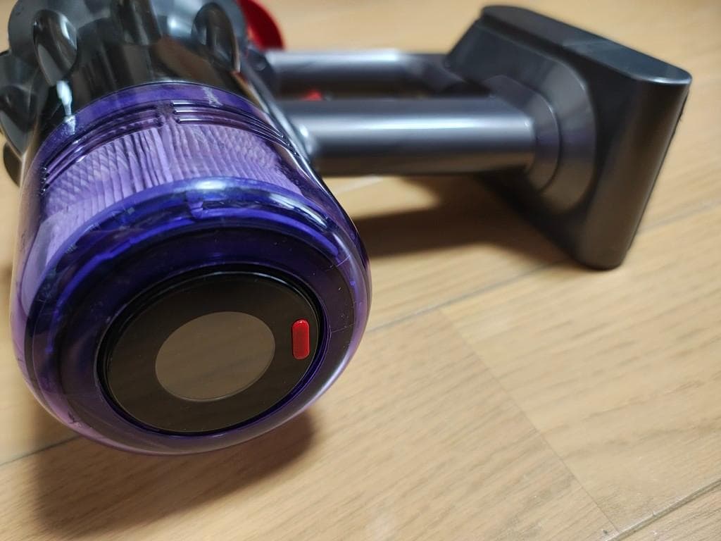 ダイソン★digital slim★SV18本体★バッテリー新品と同等1