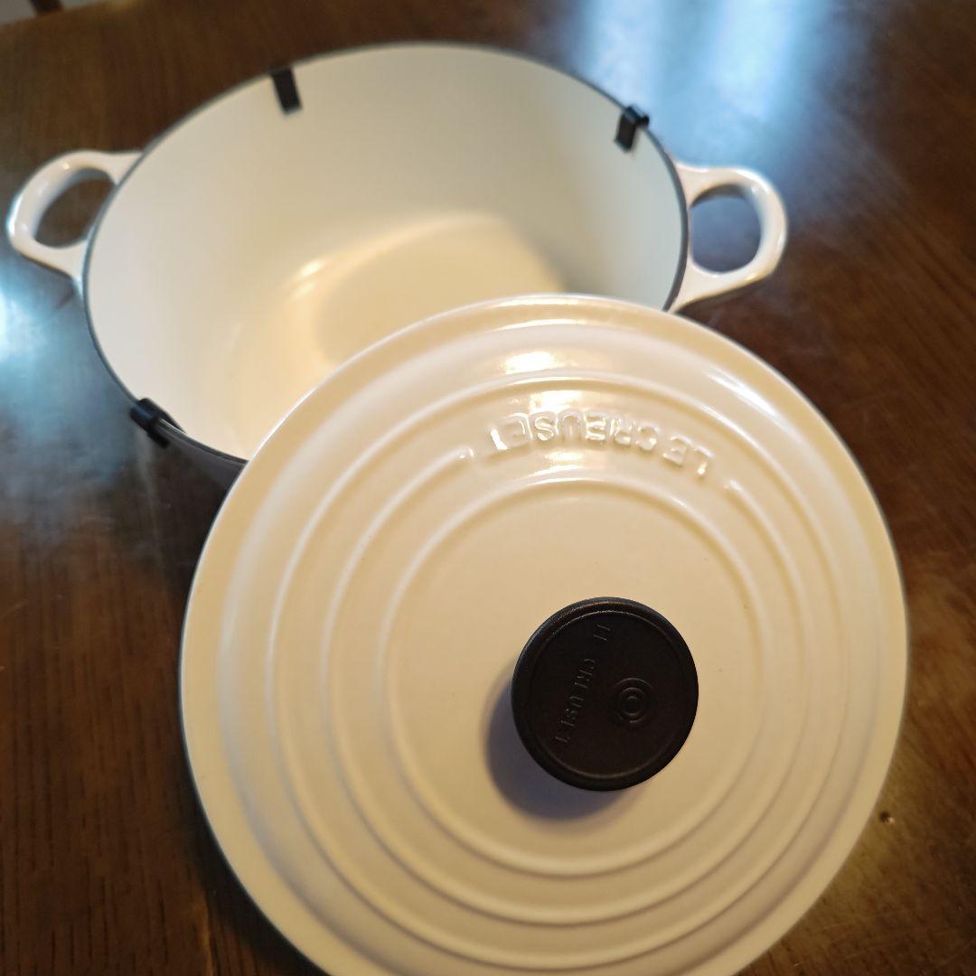 ♥最終お値下げ♥LE鍋　ル.クルーゼ　24cmホワイト鍋