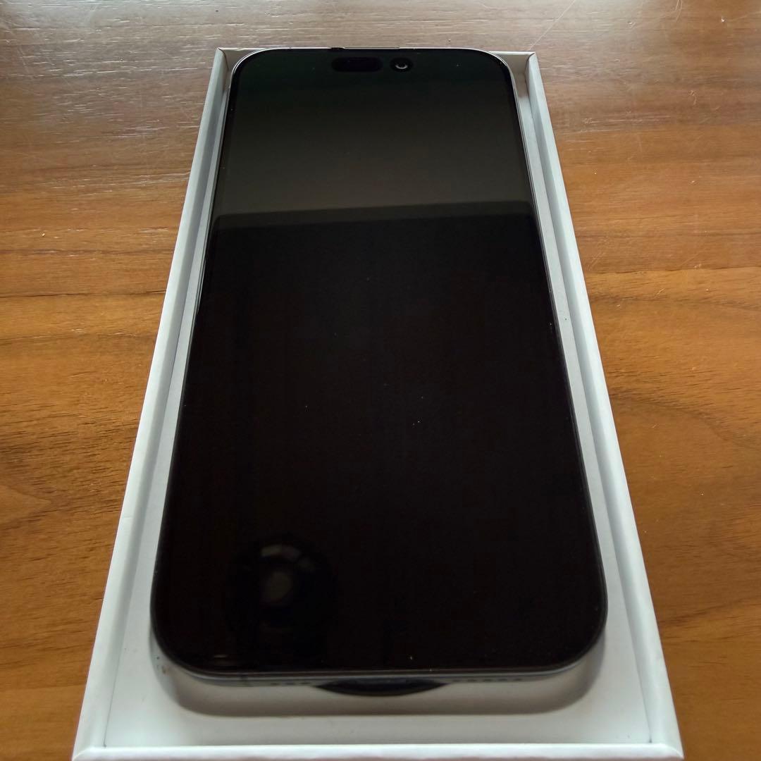 【美品】iPhone15Pro