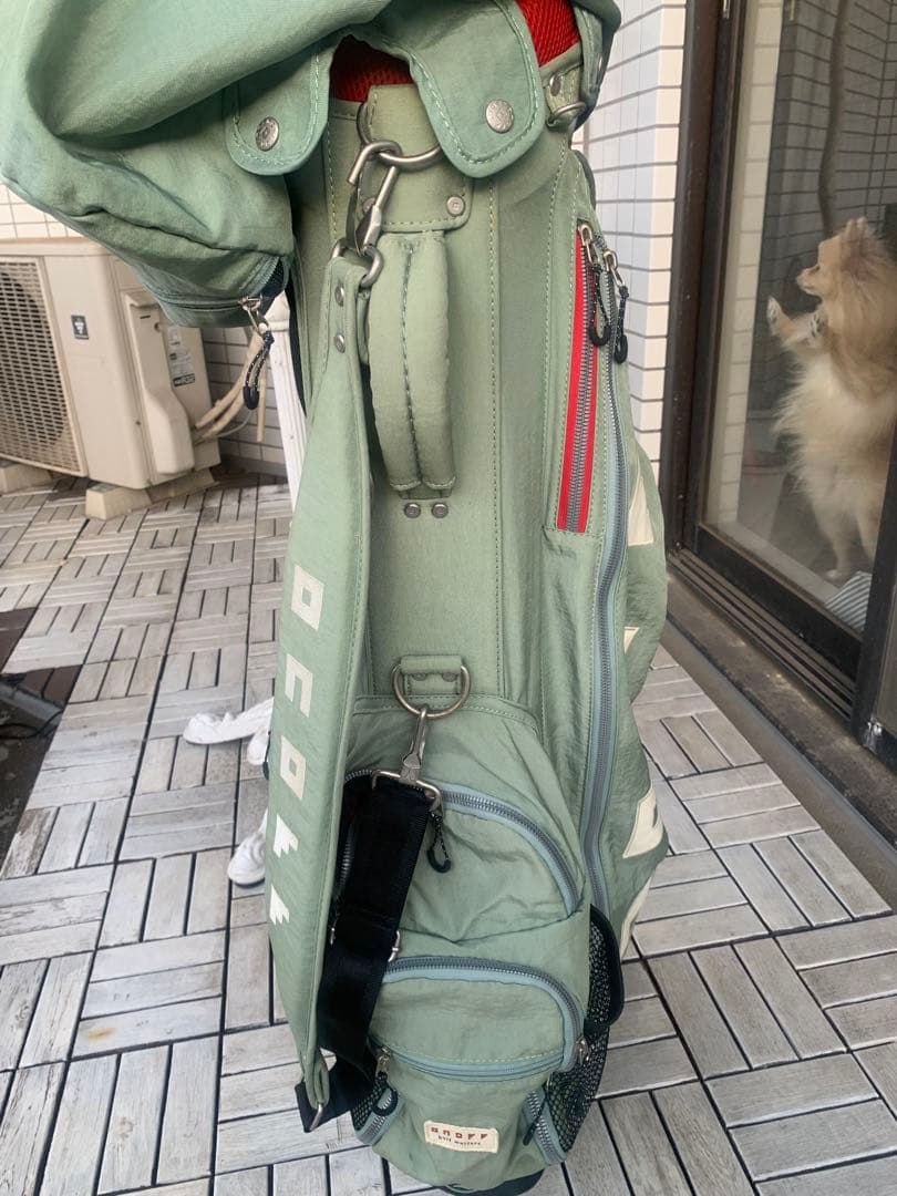 オノフ製緑色 ゴルフバッグ・キャディバッグ