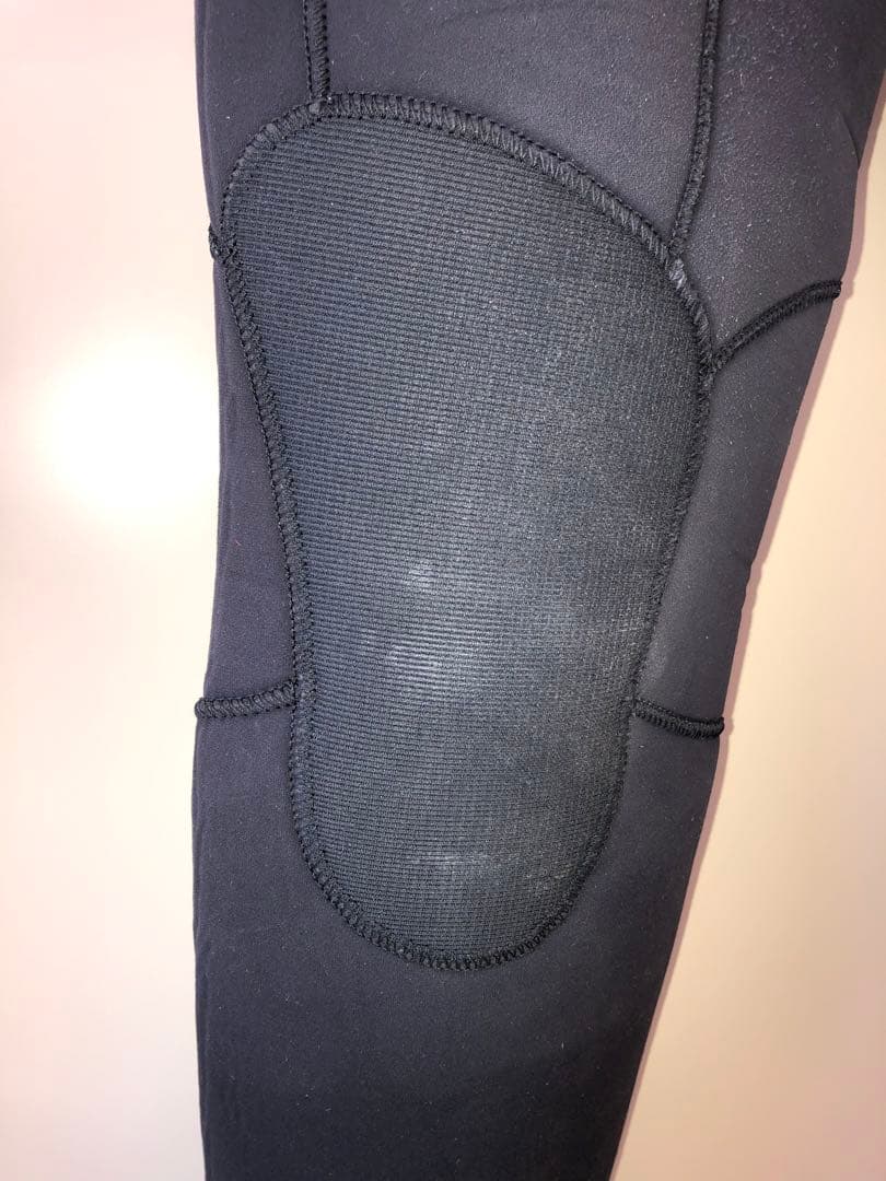 【サイズが合えばお買い得）azul セミドライ　5ミリ3ミリ　サイズML MB