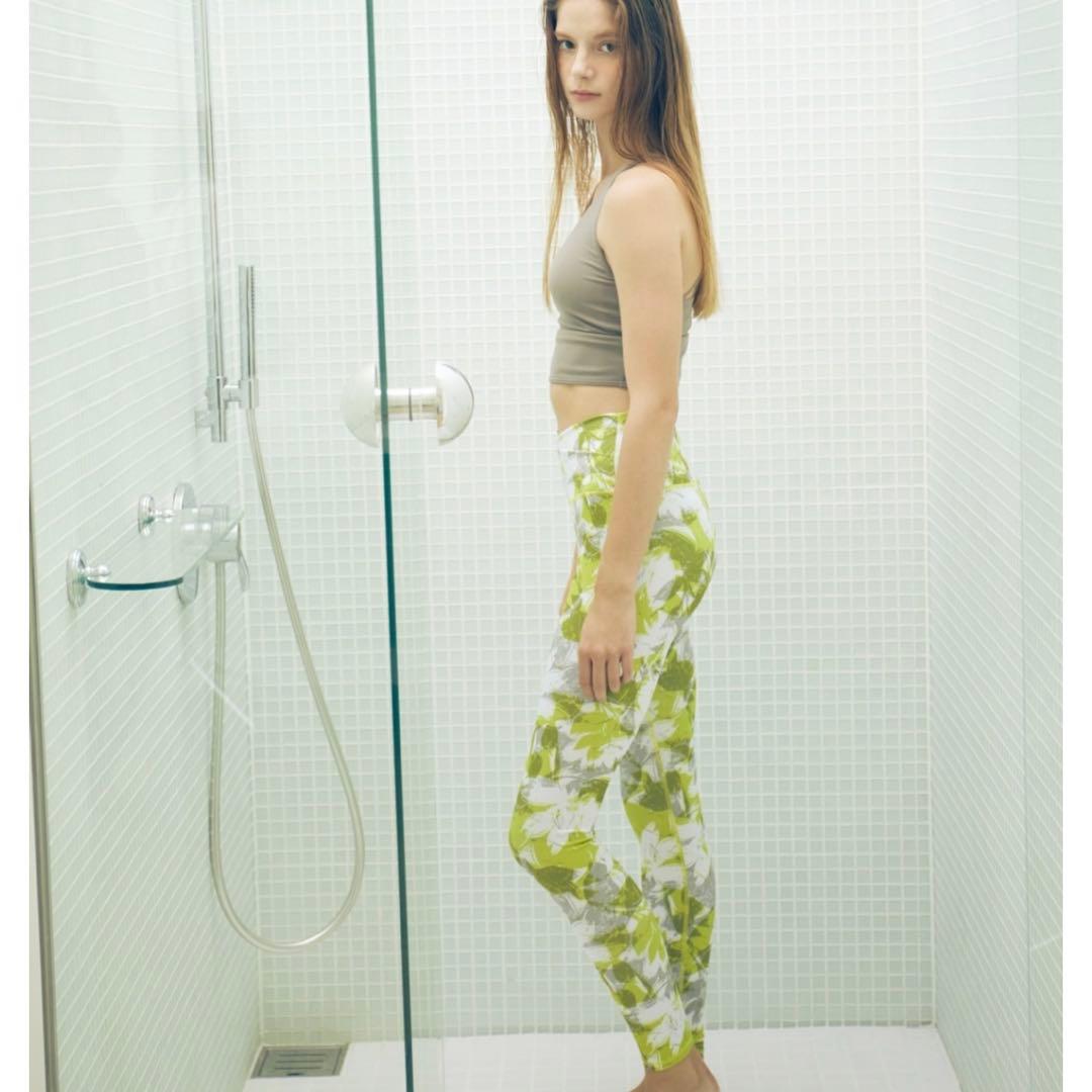 ジュリエ Julie ★クロス レギンス★ ピスタチオ ０サイズ 新品❣️