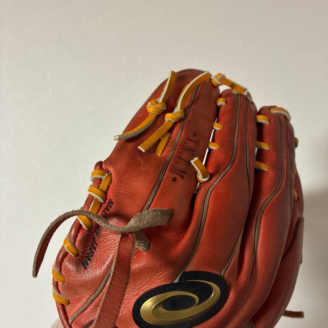 メ*ル様 プロ野球選手支給品　アシックス　ゴールドステージ 硬式投手用　asic