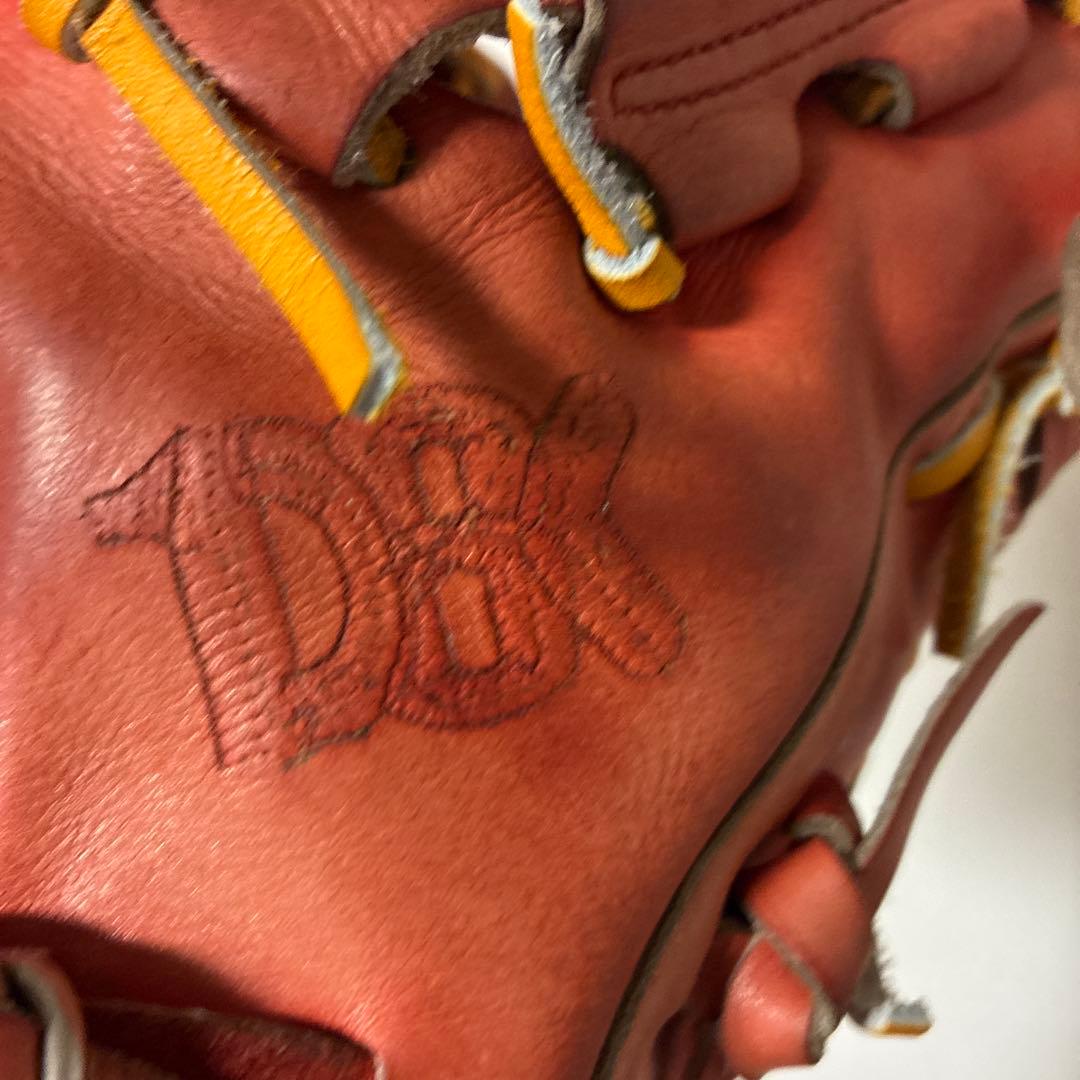 メ*ル様 プロ野球選手支給品　アシックス　ゴールドステージ 硬式投手用　asic