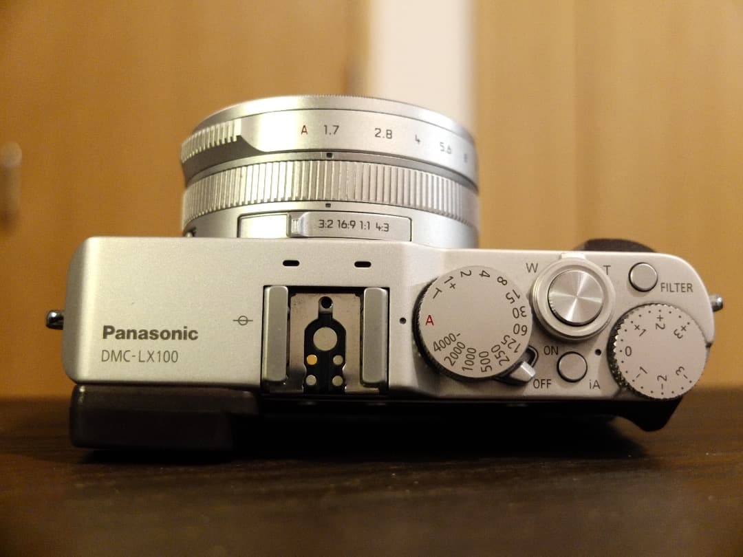 Panasonic LUMIX DMC-LX100 コンパクトデジタルカメラ