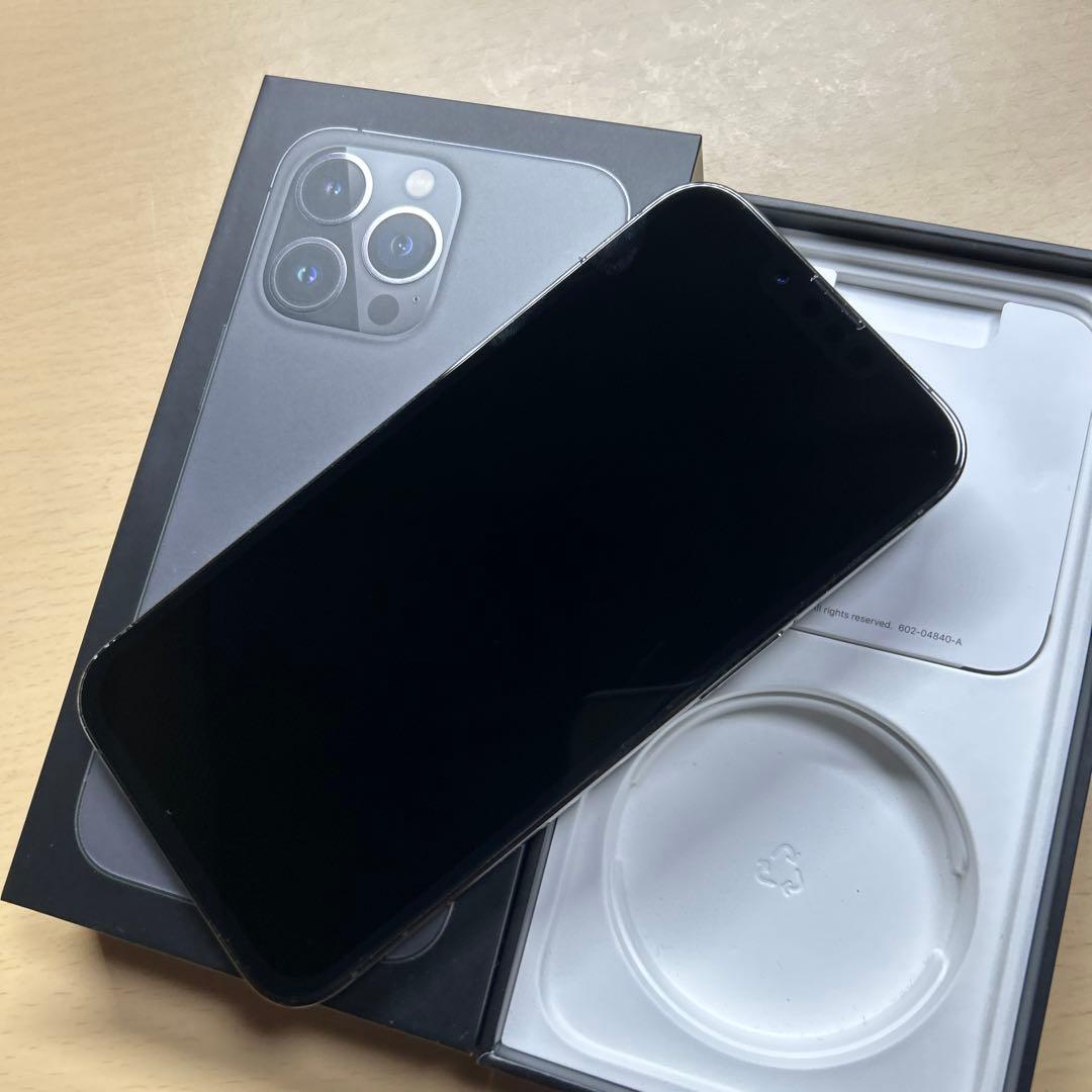 iPhone13 Pro 128GB SIMフリー　割れなし