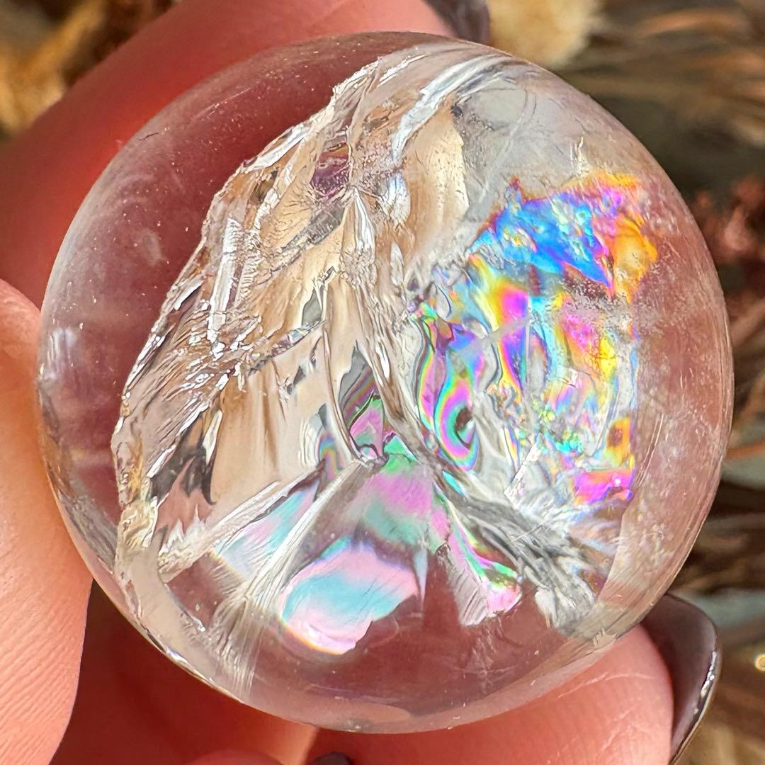 感謝価格♥龍神様の宿る濃虹入り♥幸福を呼び持ち主を虹色に輝かせるアイリスクォーツ