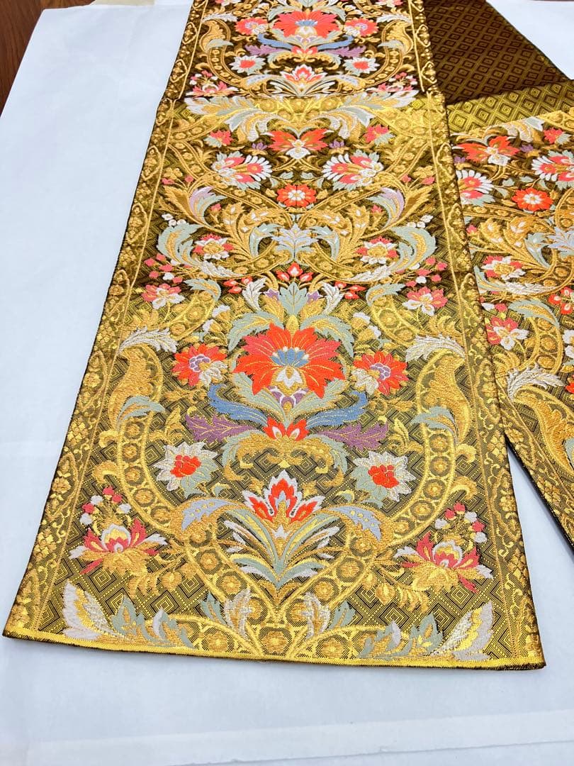 正絹　6通袋帯　裏面全通　宝飾唐華文様　佐賀錦