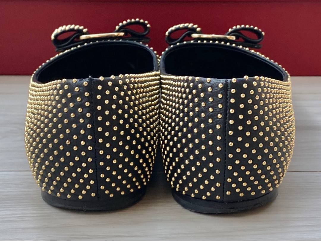 美品⭐︎レア⭐︎フェラガモ ヴァリナ　フラットシューズ　5 1/2 D 裏張り済