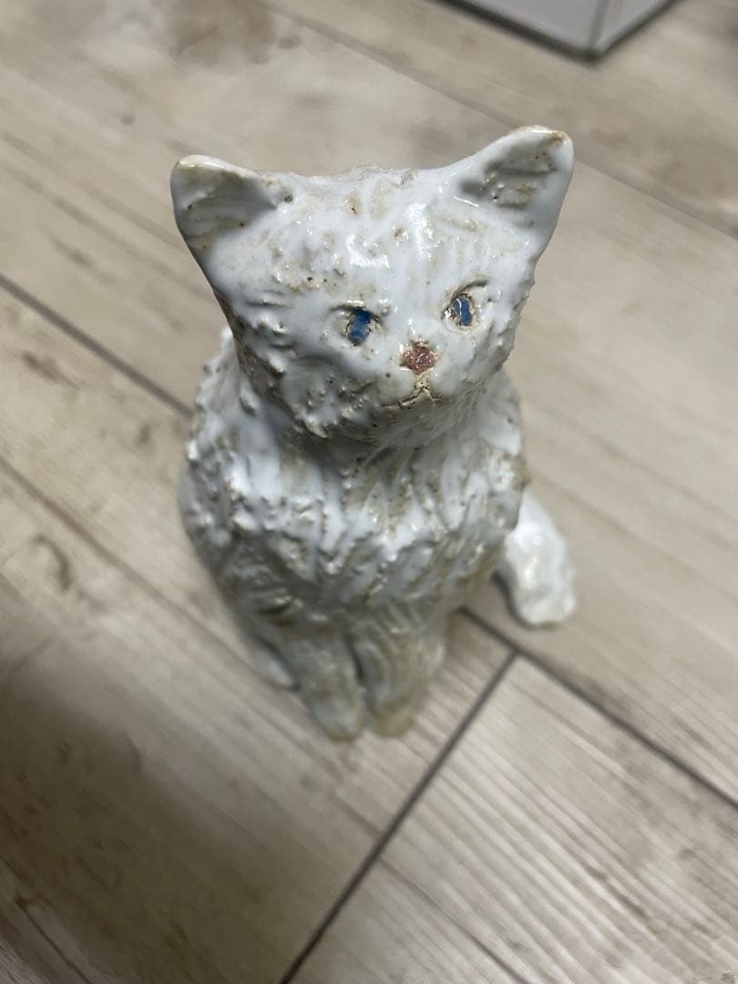 小菅幸子さん　猫　オブジェ