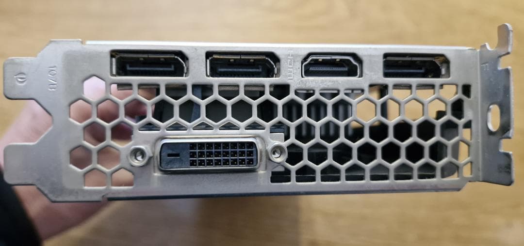 グラフィックボード・グラボ・ビデオカード Palit GeForce GTX1060 STORMX GDDR5 6GB