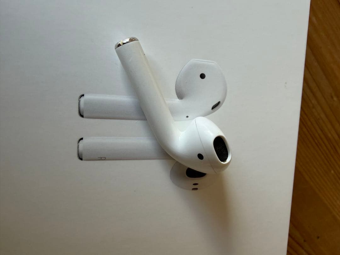 AirPods 2 左耳・充電ケースのみ