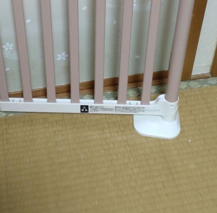 ねこ脱走防止ゲ―ト