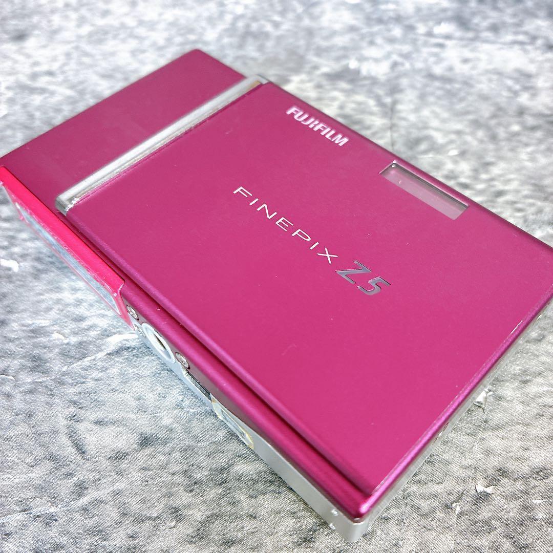 美品　FUJIFILM FINEPIX Z5 ピンク 6.3メガピクセル