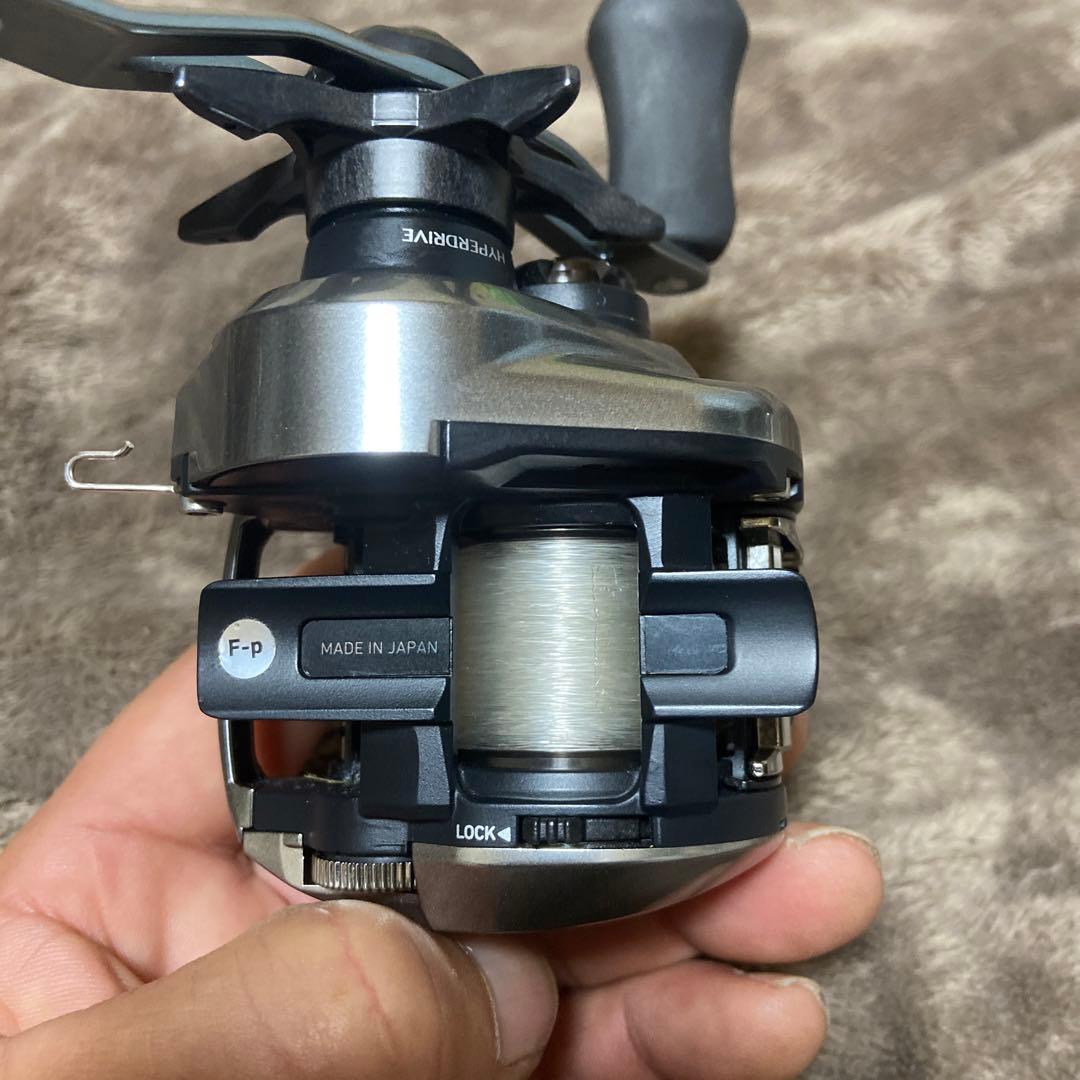 ダイワ 21ジリオンSVTW 7.1左巻き