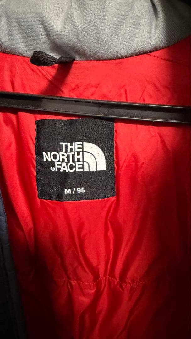 ノースフェイス　ヌプシ　ハイブリッドダウン 　海外モデル