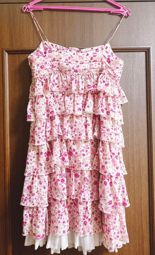 【美品】ジーザスディアマンテ　膝丈ワンピース　ローズ柄　小花柄　ピンク　M